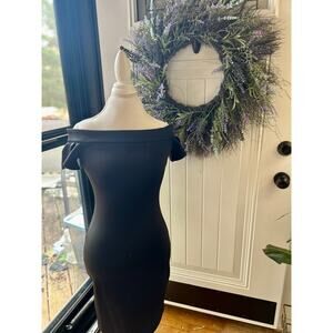 Guess Black Off Shoulder Bodycon Dress Size Small